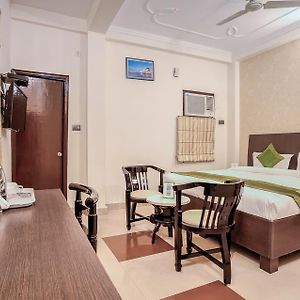 Hotel Prakash Palace